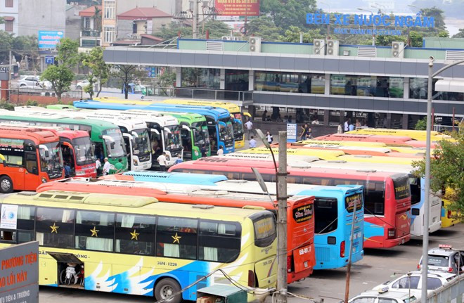 Trong quý 2/2017, Sở GTVT Hà Nội sẽ sắp xếp, cấu trúc lại 1.200 lượt xe tại bến Giáp Bát, Nước Ngầm