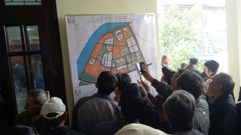 Theo Luật Quy hoạch đô thị năm 2015, cơ quan chức năng phải lấy ý kiến cộng đồng khi lập, điều chỉnh quy hoạch và phải có trách nhiệm trả lời, giải trình, công khai các ý kiến. Thực tế quy định này đang thực hiện rất hình thức tại nhiều nơi… Ảnh minh họa