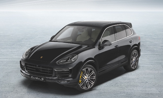 Porsche giảm hàng chục triệu cho đồ chơi Cayenne
