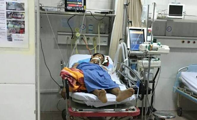 Tài xế Đặng Văn Cường đang trong tình trạng hôn mê sâu.