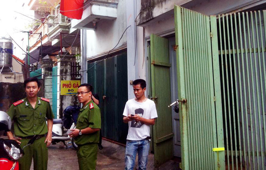 Lực lượng chức năng có mặt tại hiện trường.