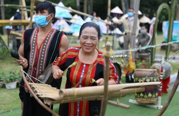 Nhiều hoạt động văn hóa đặc sắc trong tháng 12 tại Làng Văn hóa-Du lịch các dân tộc Việt Nam. Ảnh: Langvietonline