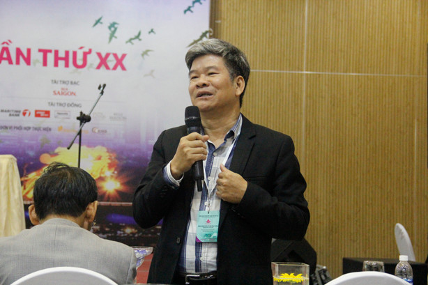 Nhà Biên kịch, Nhà lý luận phê bình Đoàn Minh Tuấn chia sẻ về phim hoạt hình dự thi trước thềm khai mạc Liên hoan phim. Ảnh: Thanh Trần.