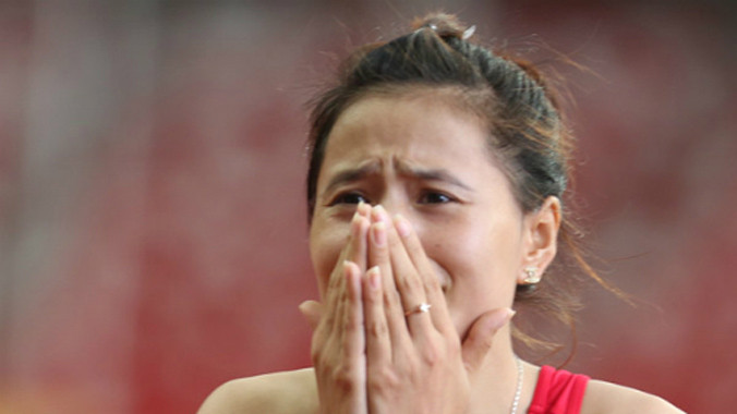 Nguyễn Thị Huyền sinh ra tại Ý Yên (Nam Định). Năm lớp 9, cô được đưa lên thành phố tập huấn một tháng chuẩn bị thi Hội khỏe phù đổng. Nhớ mẹ, "cô gái vàng" của điền kinh Việt Nam khóc rất nhiều, từng xin các thầy cô cho về. Ảnh: Đức Đồng.