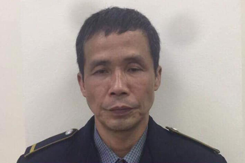 Đối tượng Tú tại cơ quan công an. Ảnh cơ quan công an cung cấp.