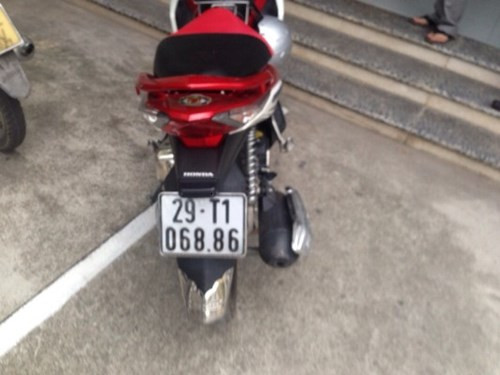 Số khung, số máy chiếc xe máy AirBlade của anh Lê Đức Thuận không khớp với BKS