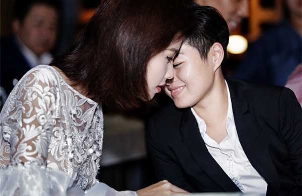 Tình đồng giới luôn chăm sóc khiến Nam Anh có lúc thấy bị ngột