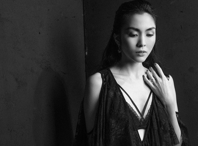 Ngọc nữ Tăng Thanh Hà tuyệt đẹp với váy ren xuyên thấu 