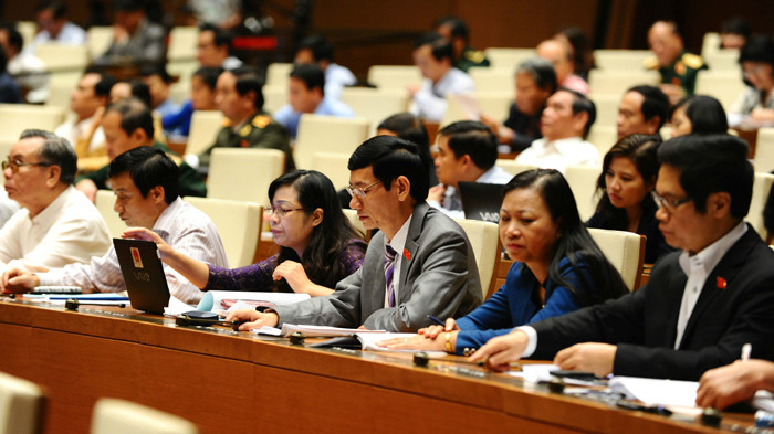 Đại biểu Quốc hội trong buổi làm việc sáng 27/11. Ảnh: Như Ý.