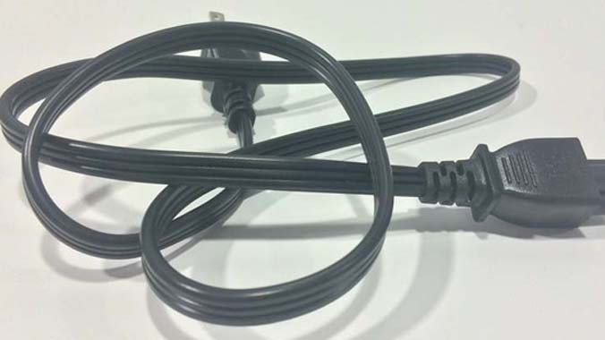 Lenovo thu hồi 500.000 dây nguồn laptop vì nguy cơ cháy nổ