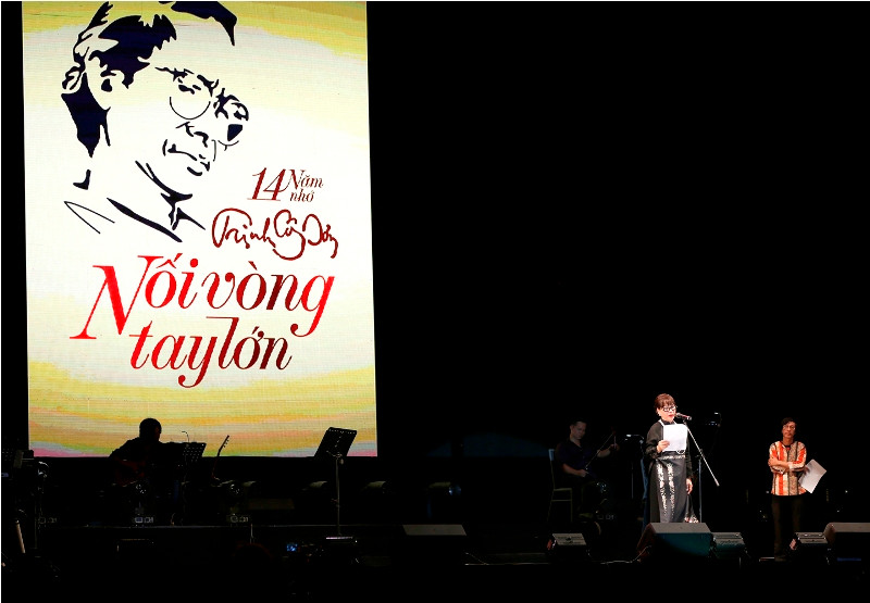 '14 năm nhớ Trịnh Công Sơn' thu hút hàng ngàn người Thủ đô