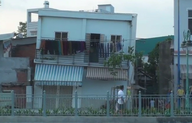  Sống trong những căn nhà nghiêng ở Sài Gòn