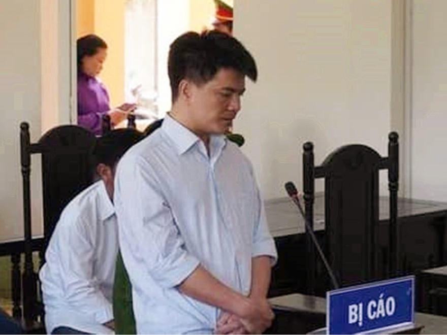 Bị cáo Phạm Thành Hiếu - người lái xe container gây tai nạn khiến 29 người thương vong - tại phiên tòa.