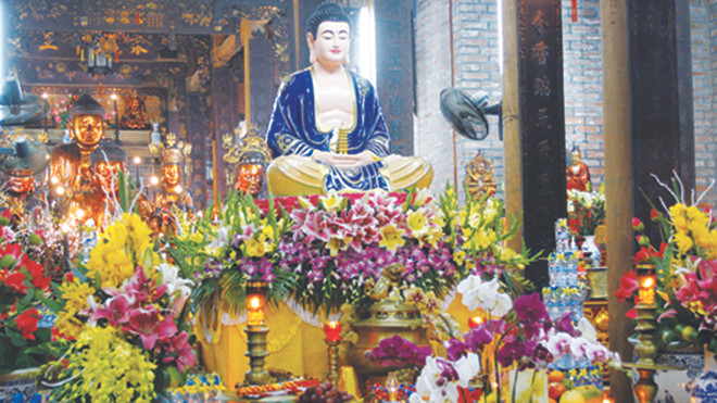 Sự thật pho tượng “lạ” trong chùa Bà Đá