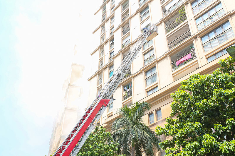 Cảnh sát PCCC diễn tập PCCC tại một khu chung cư tại Hoàng Cầu. Ảnh minh họa