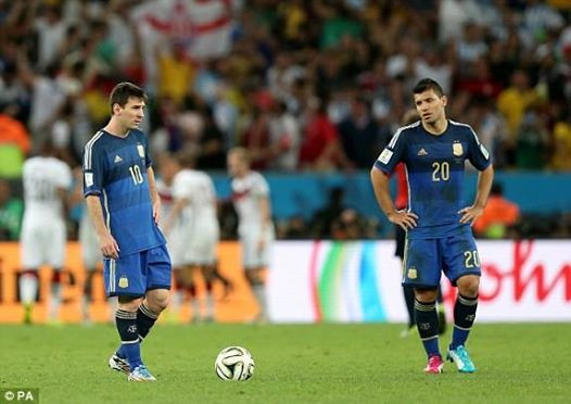 Đừng khóc cho tôi, Argentina!