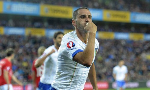 Hà Lan gục ngã, Ý thắng tưng bừng ở vòng loại EURO