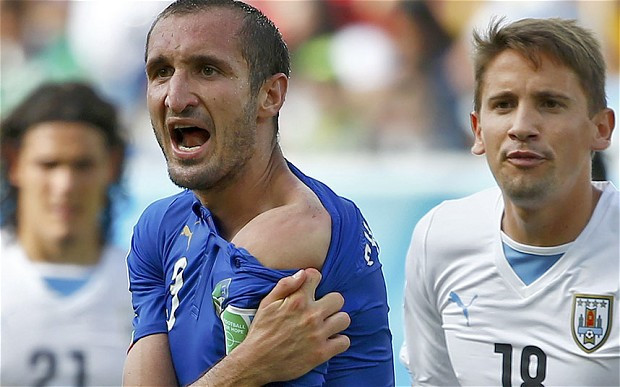 Chiellini lên tiếng xin ‘giảm án’ cho Luis Suarez
