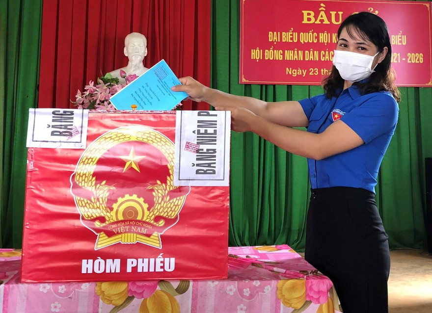 Bỏ phiếu thực hiện quyền công dân