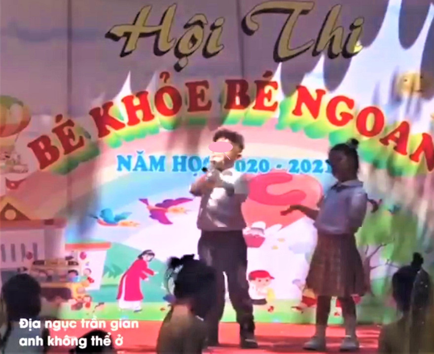 Trẻ hát bài "Thiêng đàng" chứa những ca từ không phù hợp với trẻ.