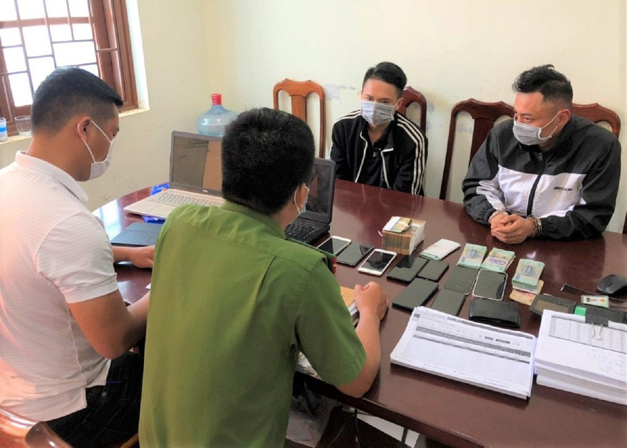 Các đối tượng tại cơ quan điều tra