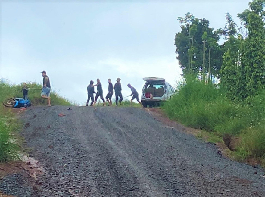 Người dân tố bị hành hung do không chấp nhận mức giá đền bù của dự án điện gió 