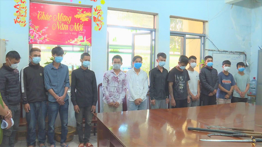 12 đối tượng bị cơ quan điều tra khởi tố do liên quan đến cái chết của nam sinh lớp 8