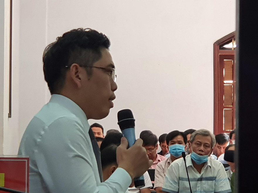 Một luật sư bào chữa cho bị cáo Sướng