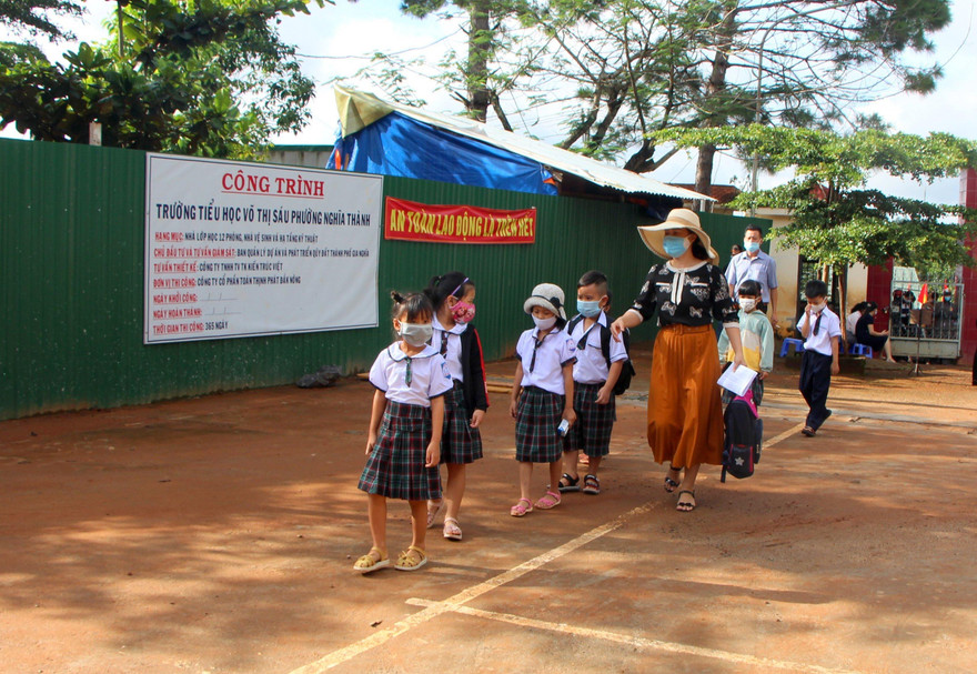 Học sinh Đắk Nông được đến trường từ ngày 27/9