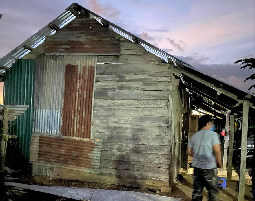 Gia đình 2 cháu tử vong dưới ao thuộc diện khó khăn