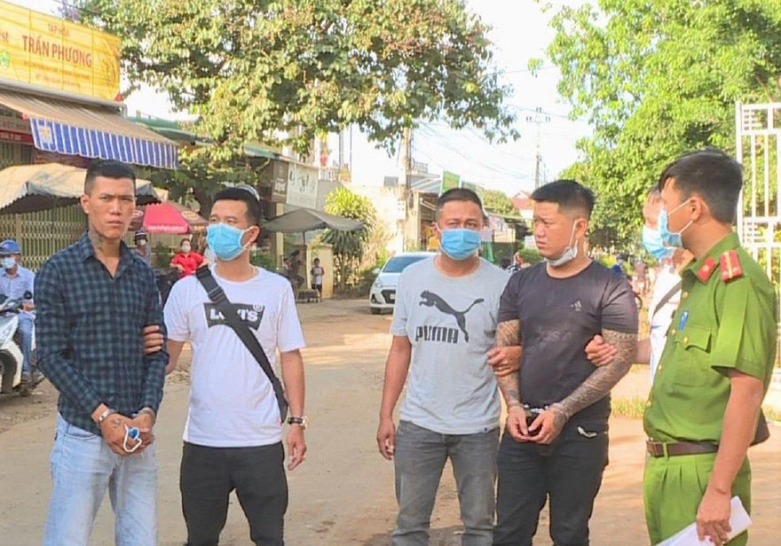 Đối tượng Đạt và Nghĩa bị bắt sau khi gây ra nhiều vụ cướp giật