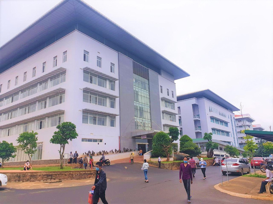 Sản phụ được đưa qua nhiều bệnh viện để điều trị nhưng không qua khỏi