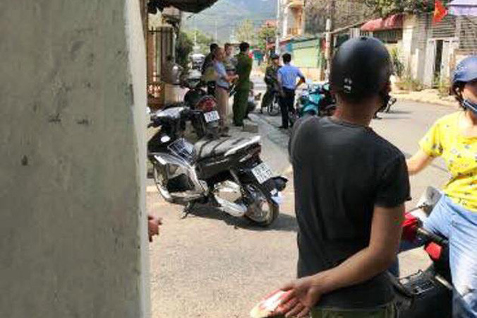 Hình ảnh ghi tại nhà nghỉ xảy ra sự việc.