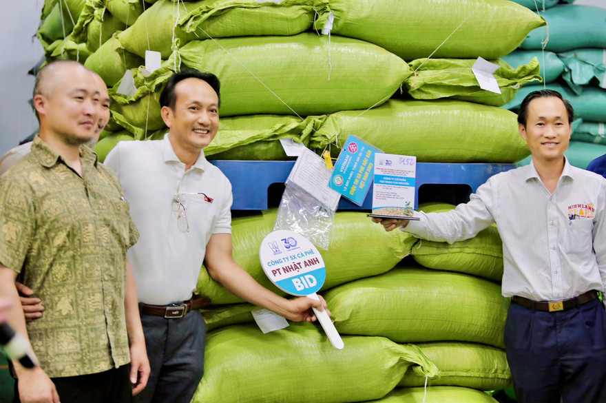 Lần đầu tiên đấu giá cà phê đặc sản tại Việt Nam