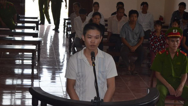 Bùi Văn Dự trong phiên tòa ngày 15/7