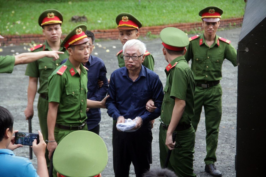 Ông Trần Phương Bình tại tòa. Ảnh: Tân Châu