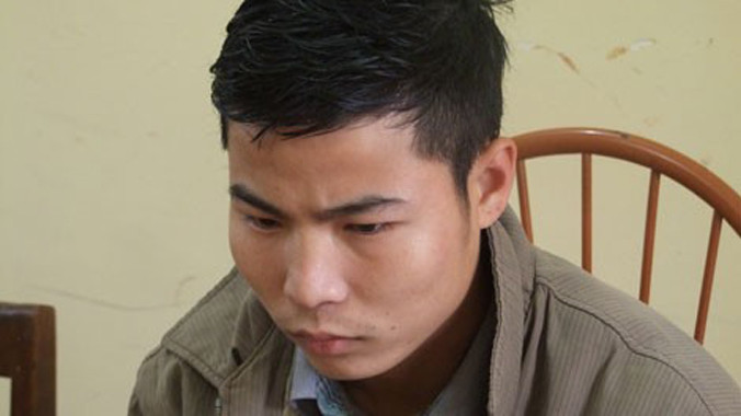 Viết tại cơ quan công an.