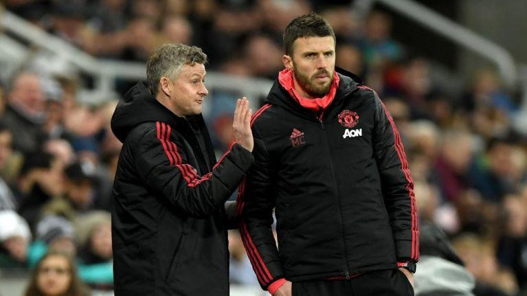Người hâm mộ MU 'khóc thét' vì câu nói của HLV Carrick: Tôi rất giống Solskjaer