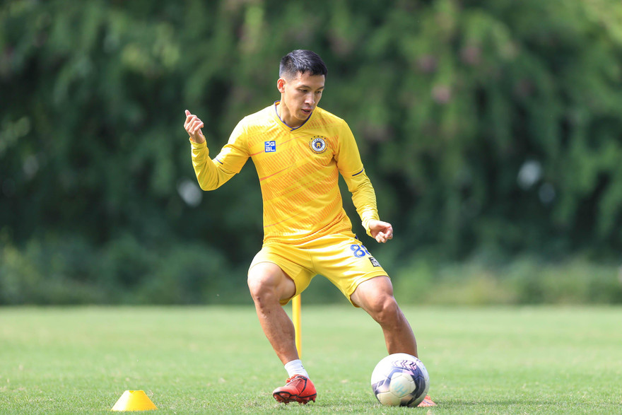 Nóng: Hùng Dũng được gọi lên đội tuyển Việt Nam, bay vào Vũng Tàu ngay hôm nay