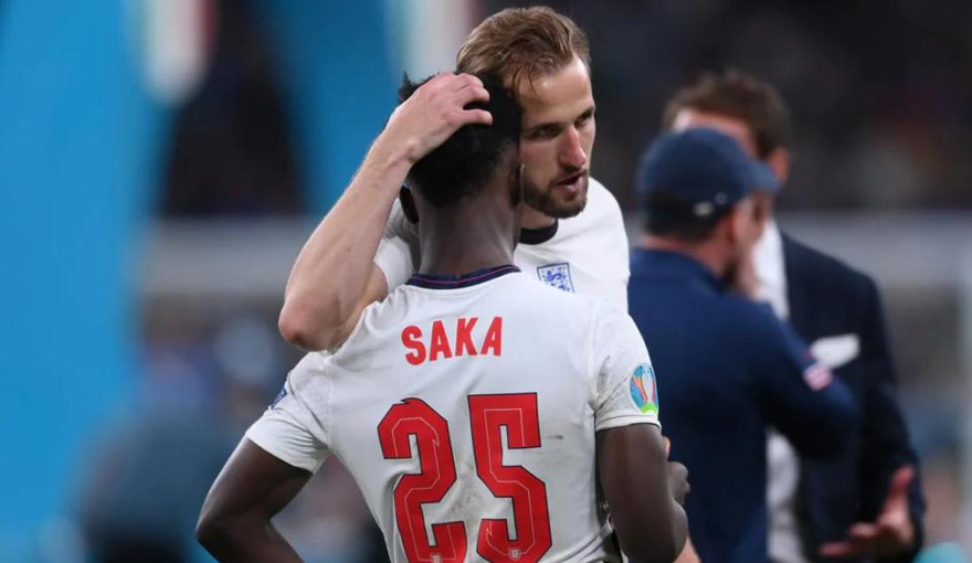 Đội trưởng Tam sư Harry Kane: 'Trận thua này là nỗi đau theo chúng tôi suốt cuộc đời'