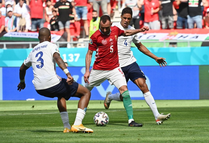 Hungary 1-1 Pháp: Nhà vô địch World Cup hút chết trên sân Puskas Arena