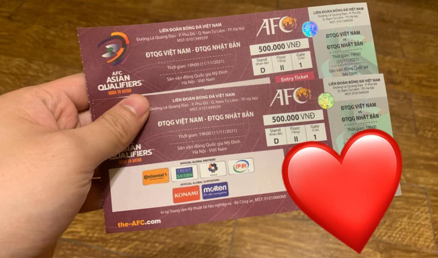 Vé 'chợ đen' trận Việt Nam vs Nhật Bản: Bán giá cắt lỗ nhưng...vẫn ế