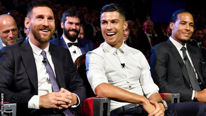 Messi muốn bầu danh hiệu Quả bóng vàng cho Neymar, ngó lơ Ronaldo