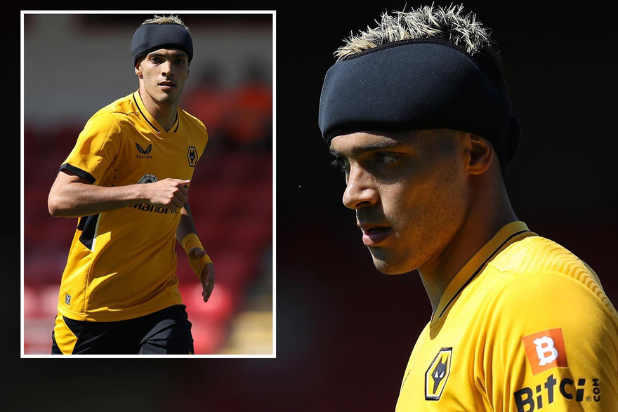 Sao Ngoại hạng Anh phải đội gì trên đầu sau chấn thương nứt hộp sọ kinh hoàng?