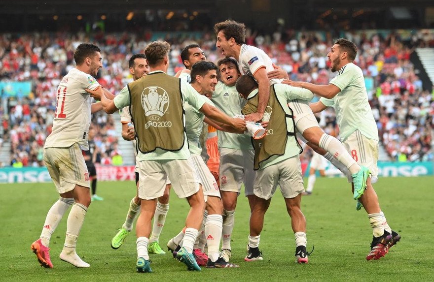 Croatia 3-3 Tây Ban Nha (3-5 hiệp phụ): Morata sút 'rách lưới', đưa La Roja vào tứ kết