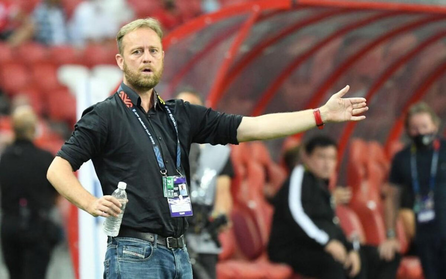 Không ngờ sẽ gặp Việt Nam, HLV Thái Lan chọn đến sân xem Malaysia vs Indonesia