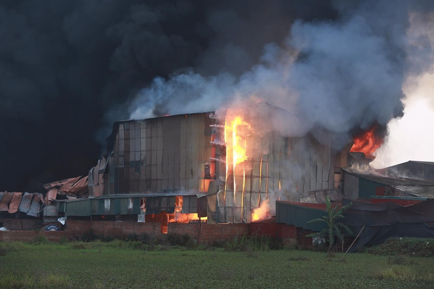 Hiện trường vụ cháy. Ảnh: CTV