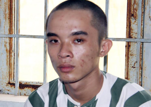 Thanh niên mang súng giả đi cướp bị bắt