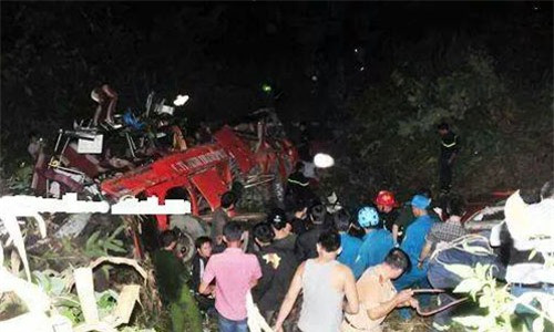 Hiện trường tai nạn ở Sa Pa tối 1/9