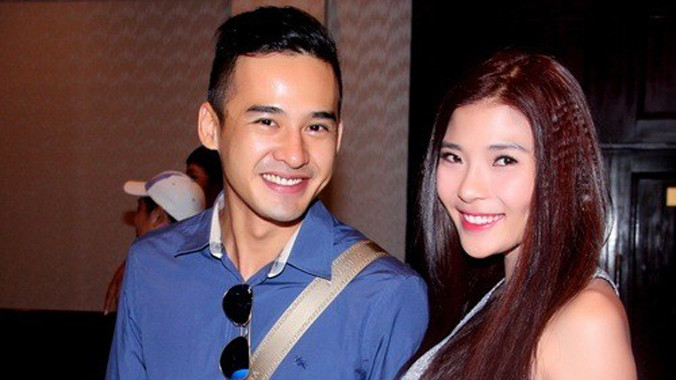 Nữ diễn viên hạnh phúc khi được ở bên bạn trai. Ảnh: HNN.